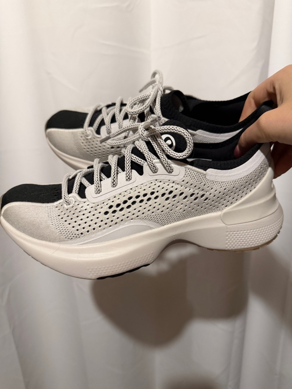 White and black womens 8.5 lululemon sneakers